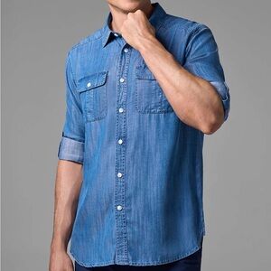 Coolibar Men's Light Blue Denim Button-Down Shirt